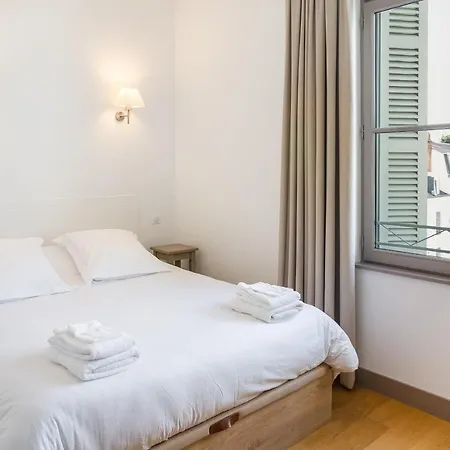 De Tourisme Parc Hotel apartamentowy Tours