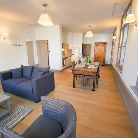 アパートホテル De Tourisme Parc トゥール