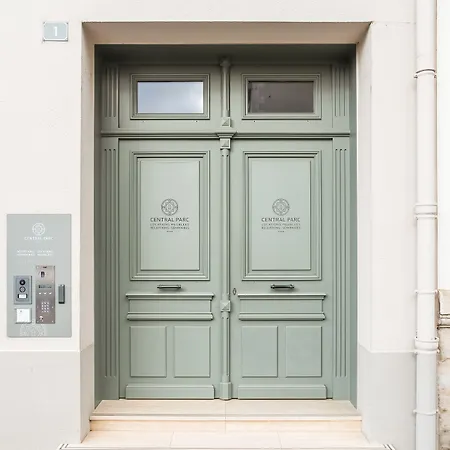 Ξενοδοχείο με διαμερίσματα De Tourisme Parc