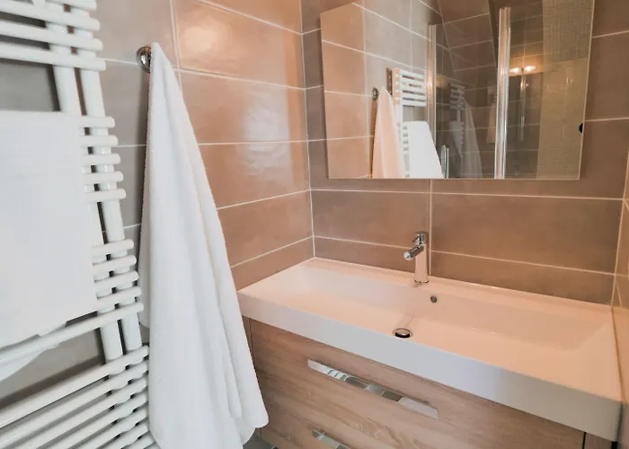 De Tourisme Parc Hotel apartamentowy Tours